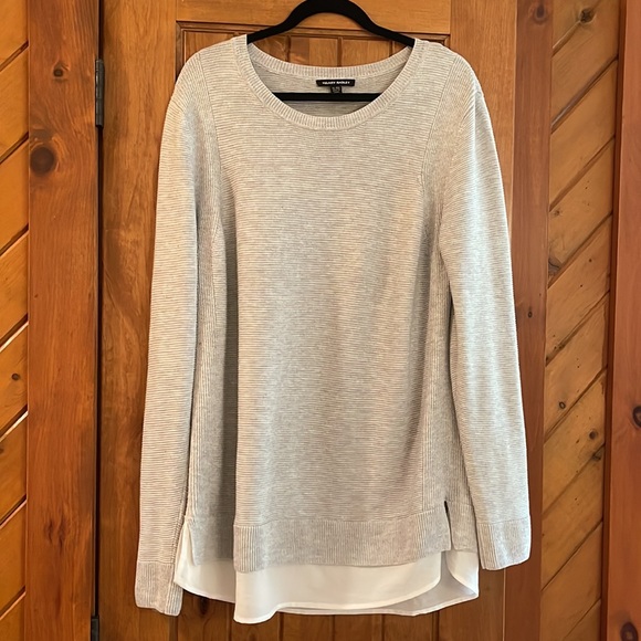 NWT Grey & White Contrast Sheer Bottom Tunic - Picture 1 of 13